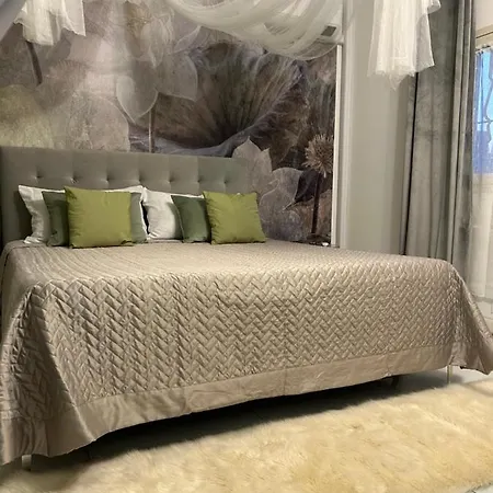 Διαμέρισμα Tower 22 - Centre And Near Train Station Μόντενα