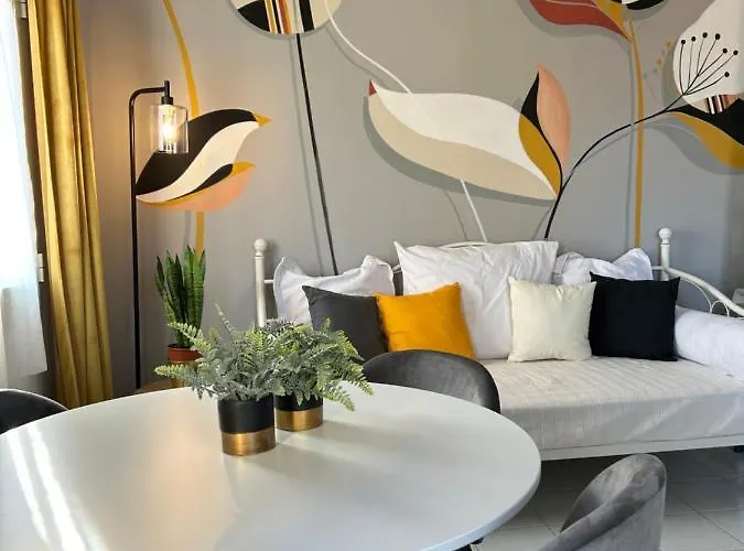 Apartament Tower 22 - Centre And Near Train Station Modena