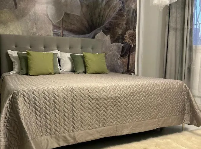 Apartament Tower 22 - Centre And Near Train Station Modena