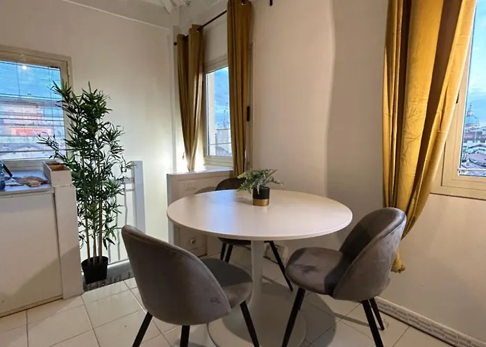 Apartament Tower 22 - Centre And Near Train Station Modena