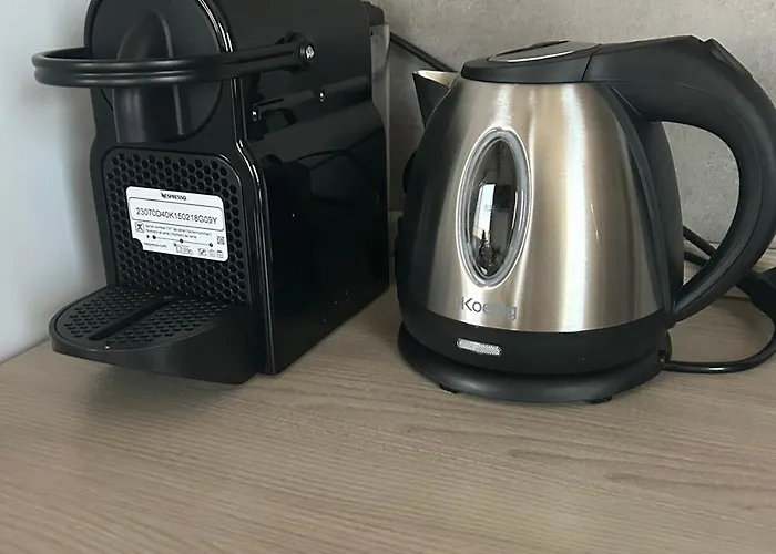 Tower 22 - Centre And Near Train Station Apartament *